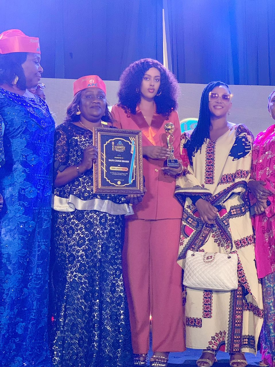 Alliah Cool yahembye bamwe batsindiye ibihembo muri ‘Leadership